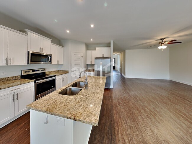 Foto del edificio - 5018 Mountain Springs Rd