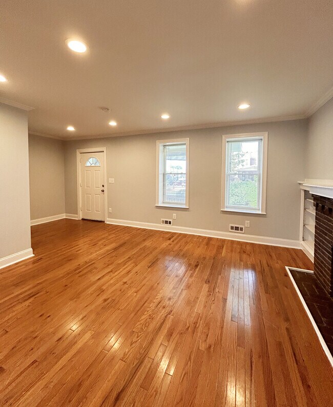 Building Photo - 6303 Ogontz Ave