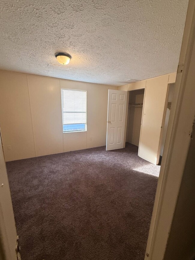 Foto del edificio - 47 Kimberly Ln