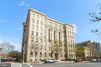Building Photo - 1325 13th St NW