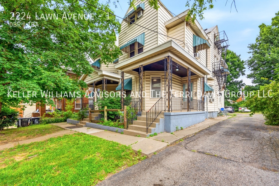 Photo - 2224 Lawn Ave -1