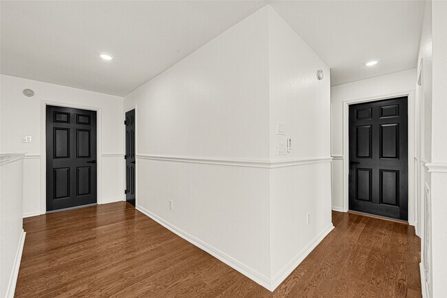 Foto del edificio - 15911 Breanna Ln