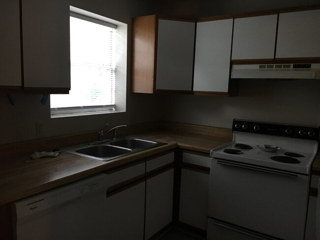 Foto del edificio - 3305 Vaucluse Rd