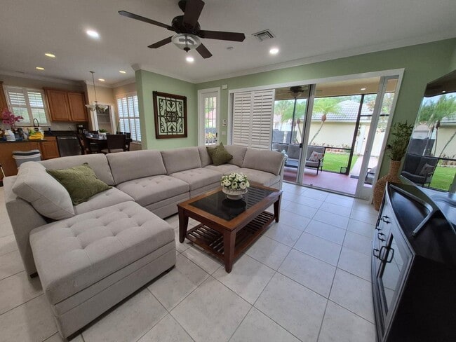 Photo - 8212 Calterra Dr (Palm Beach Gardens, FL) House