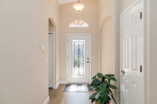 Building Photo - 216 Salt Grass Pl