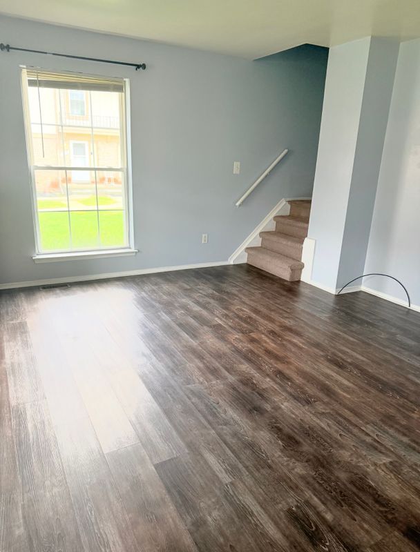 Foto del edificio - 8904 Shawn Dr