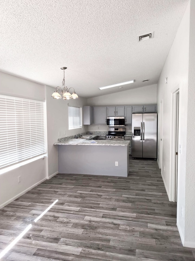 Photo - AVAILABLE NOW - NO HOA COMMUNITY!!! House