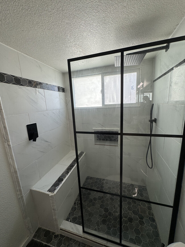 Bathroom 1 - 11333 N 92nd St