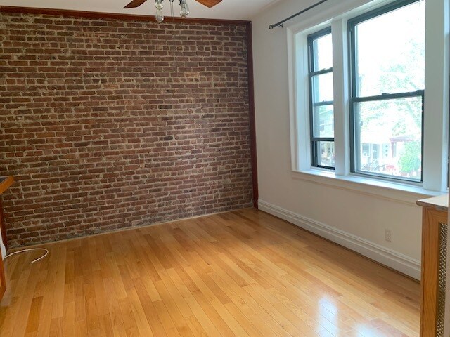 Building Photo - 115 Highland Ave