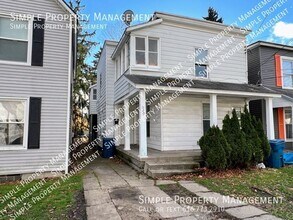 Building Photo - 920 4th St NW