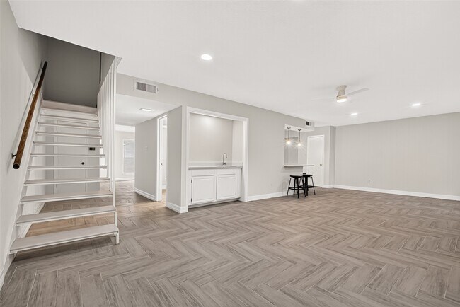 Foto del edificio - 10383 Briar Forest Dr