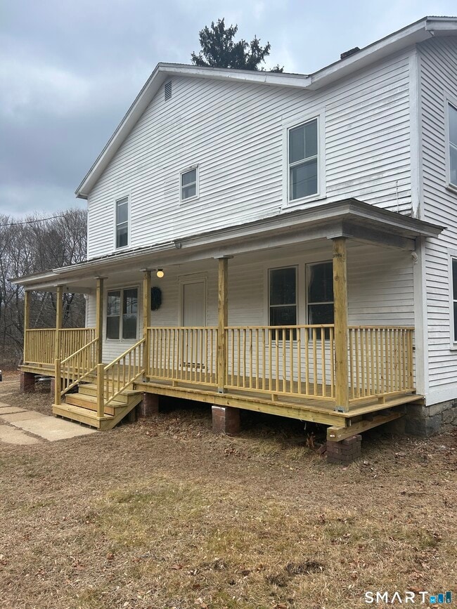 Building Photo - 162 Pinney Hill Rd