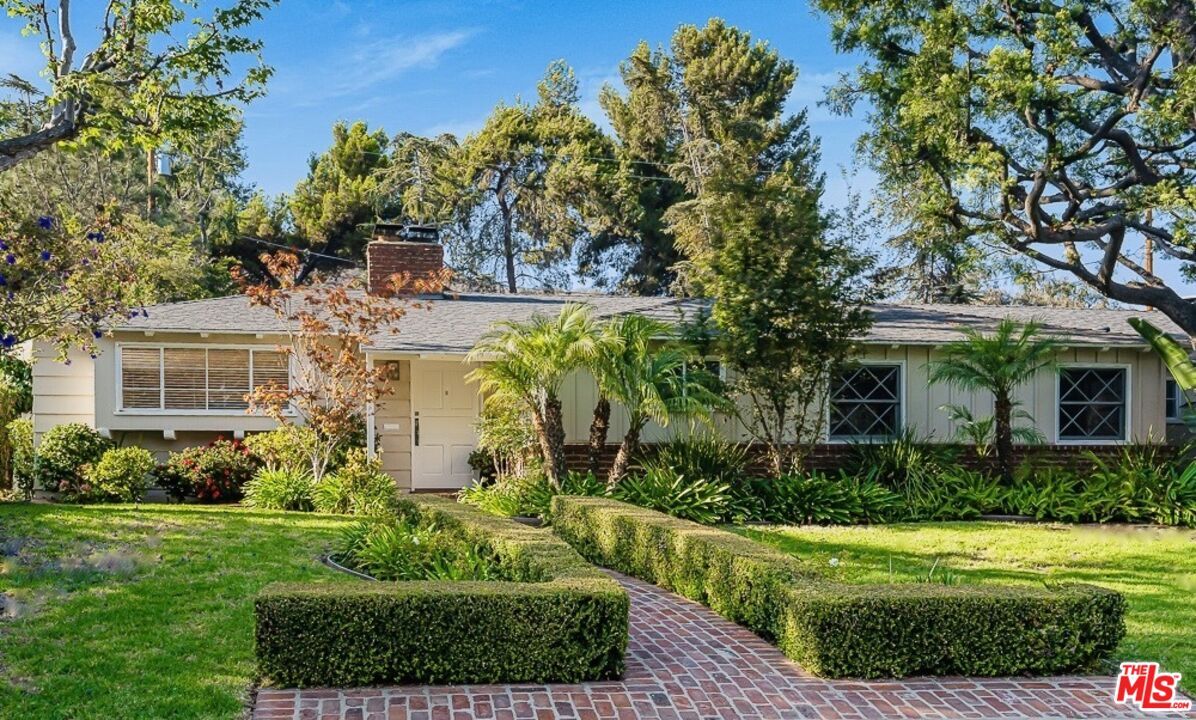 Primary Photo - 14401 Villa Woods Pl