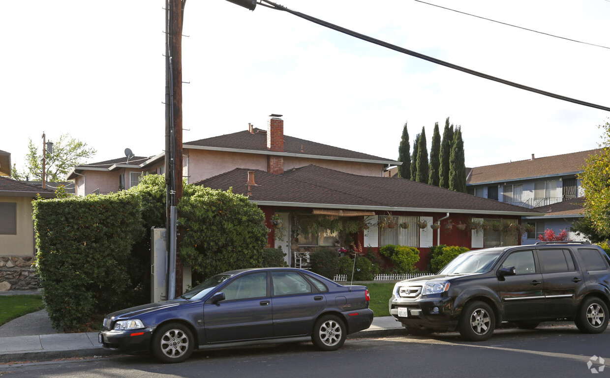 Primary Photo - 519 Saratoga Ave