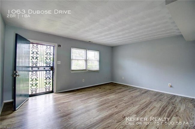 Foto del edificio - 1063 Dubose Drive, Norfolk, VA 23504