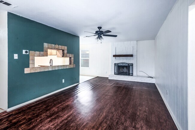 Building Photo - 1703 Wagon Gap Dr