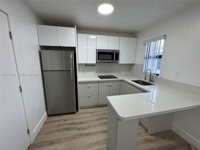 Foto del edificio - 1971 NW 2nd Ct