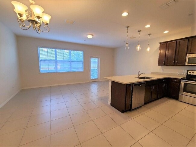 Building Photo - 1039 Taramundi Dr