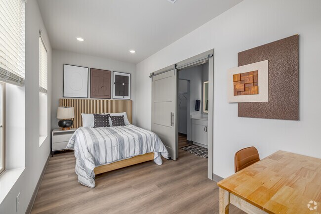 Sedona Vue 4 habitaciones, 4 baños - 1606 pies cuadrados - Dormitorio - Axis on Futrall