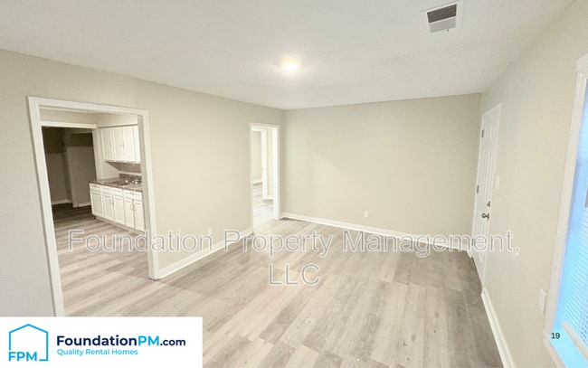 Building Photo - 4064 Reed Ave