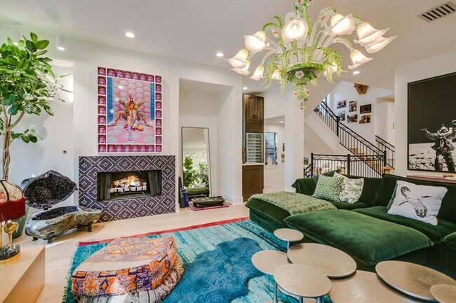 Foto del edificio - 1529 Barton Springs Rd