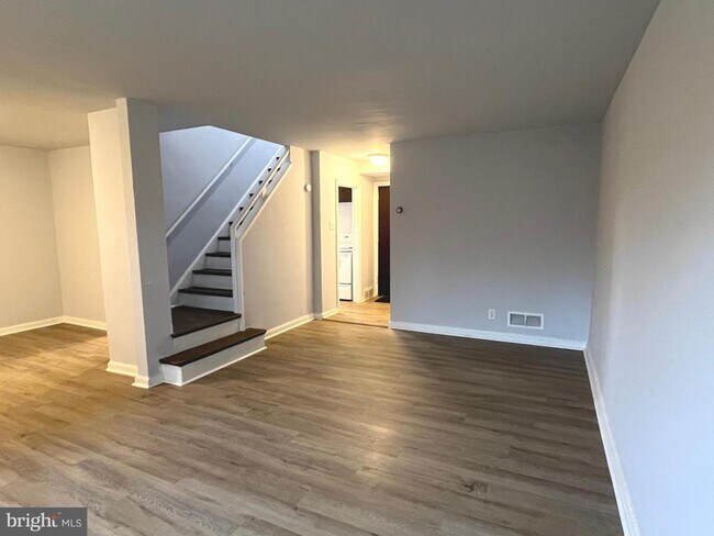 Foto del edificio - 2755 Bethel Rd