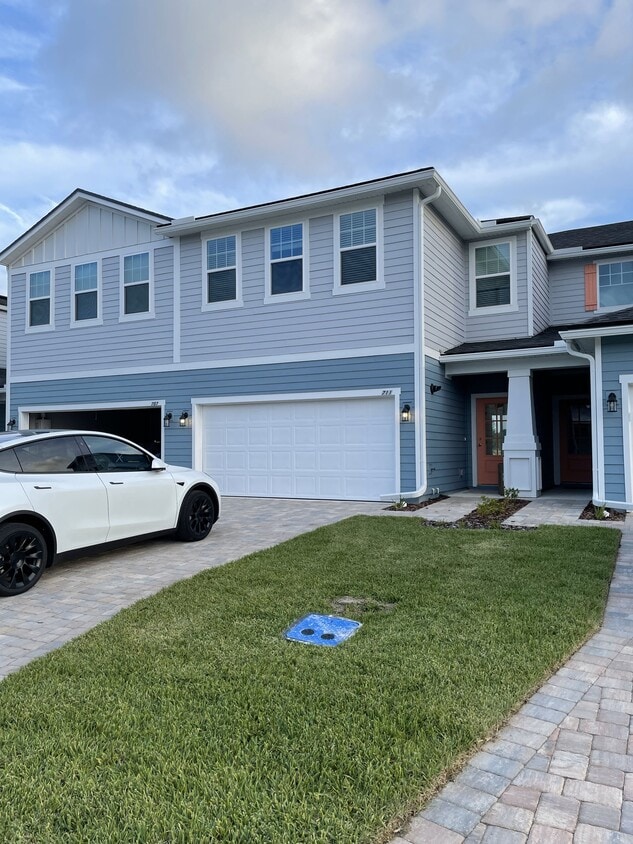 711 Cherry Elm Dr, St Augustine, FL 32092 Townhome Rentals in St Augustine FL