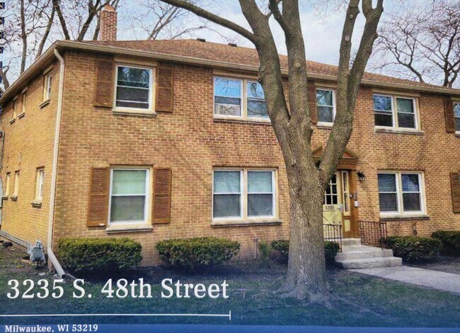 Foto del edificio - 3235 S 48th St
