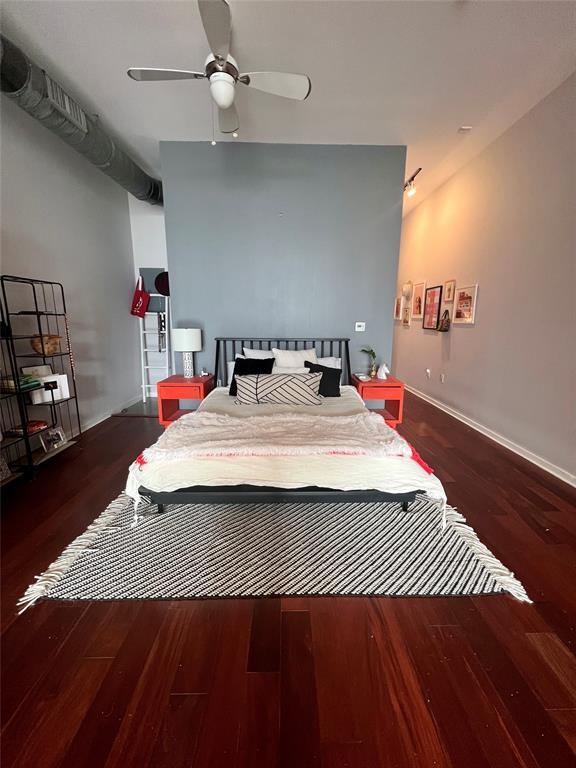 Foto del edificio - 2124 E 6th St