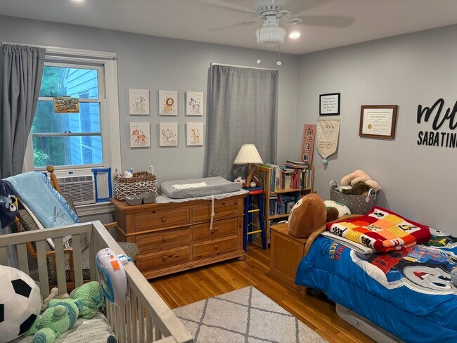 Foto del edificio - 22 Wiggins Pond Ln