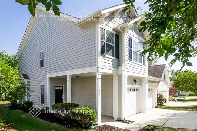 Building Photo - 1217 Hammond Dr