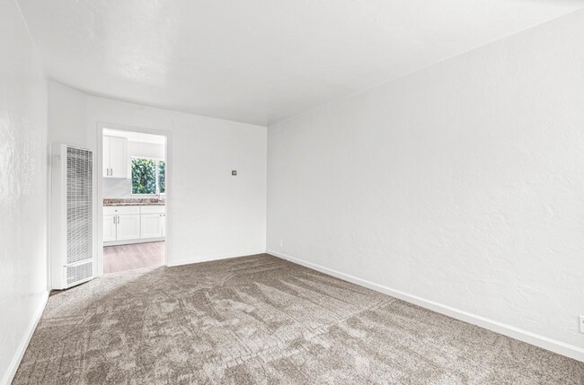 Foto del edificio - Newly Updated Oakland 3-Bed: Off-Street Pa...