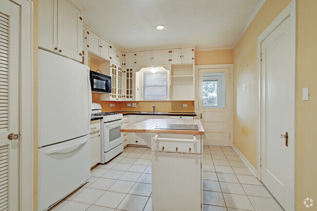 Building Photo - 1710 Rosedale St