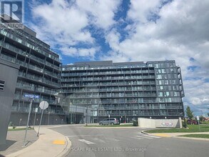 Building Photo - 3200 Dakota Cmn