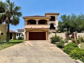 Building Photo - 15214 Lariat Trail