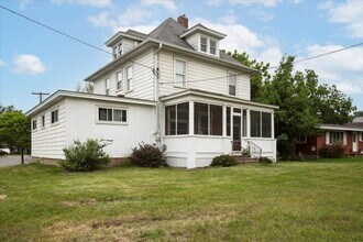 Building Photo - 1401 Stout Rd