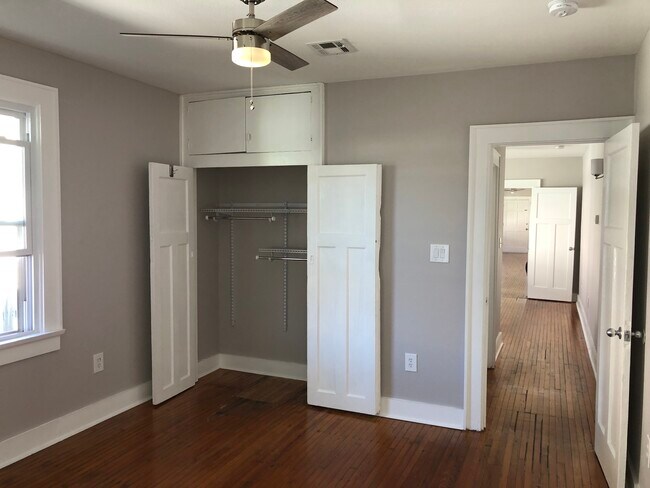 Photo - 5834 Catina St Apartments