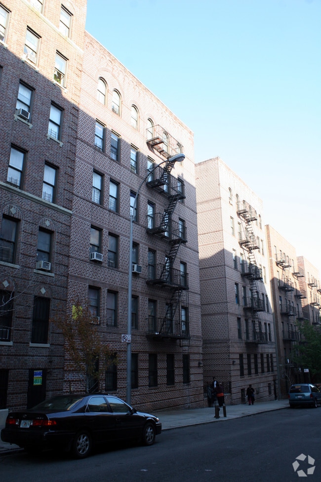 17751785 Davidson Ave, Bronx, NY 10453 Apartments Bronx, NY