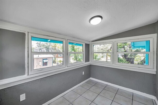 Foto del edificio - 3454 14th Ave S