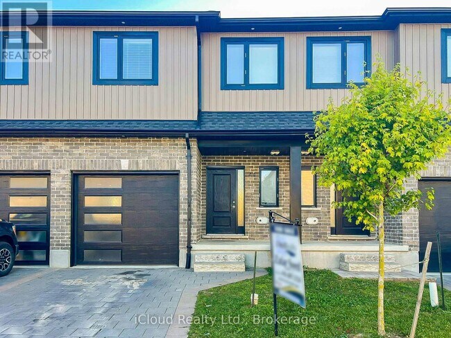 Photo du bâtiment - 811 Sarnia Rd