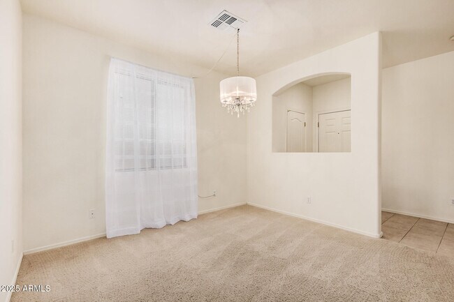 Foto del edificio - 298 E Diamond Trail