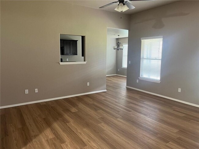 Foto del edificio - 2932 Cherry Knoll Cir