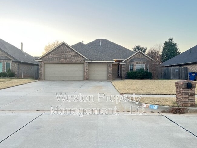 Photo - 701 N Ponderosa Way House