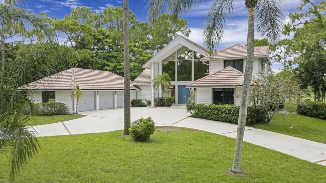 Foto del edificio - 1328 SE Colony Way