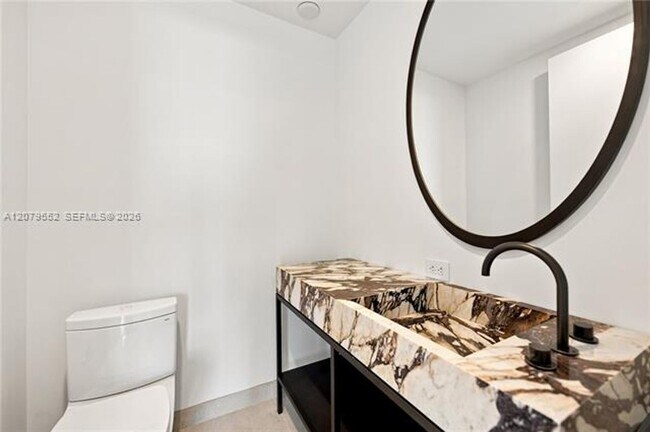 Building Photo - 2200 Brickell Ave