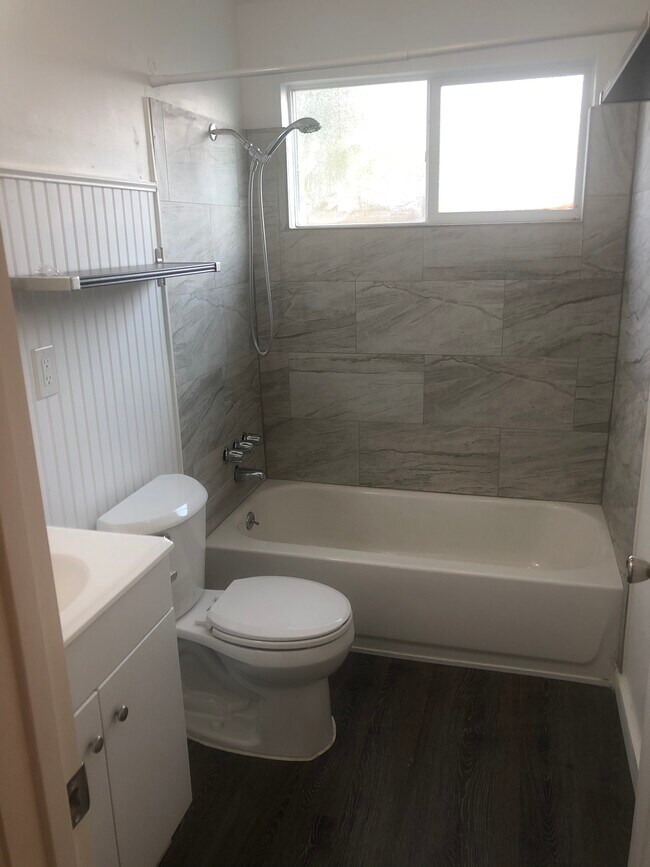Newly remodeled bathroom - 9015 9th Ave SW