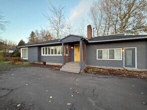 Building Photo - 11790 SW 90th Ave