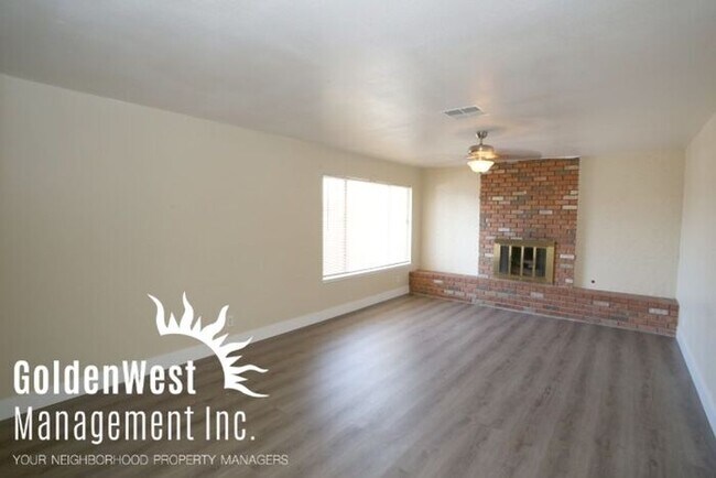 Building Photo - Cozy 4Bdm 2Ba home at Carrera Dr.