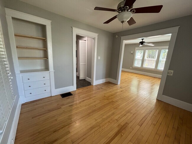 Building Photo - 73 State St