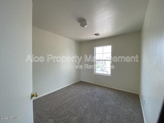 Building Photo - 17373 N Costa Brava Ave